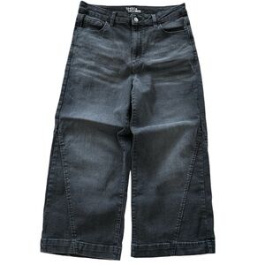 Time & Tru High Rise wide leg jeans